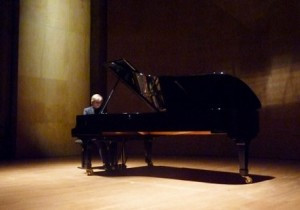 Timopheï kazantsev à la Salle Cortot - Paris